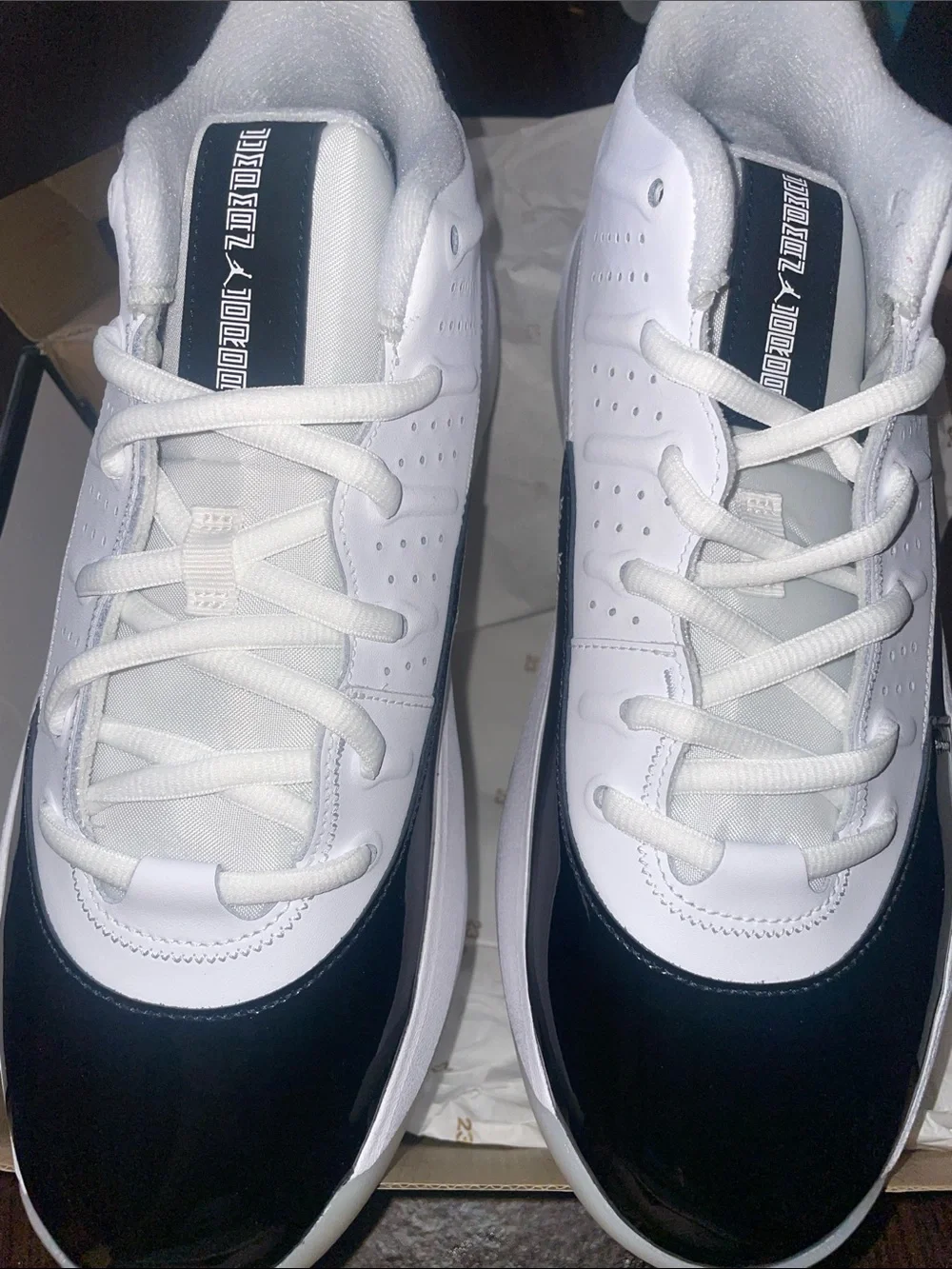Jordan Men's White and Black Low-Top Sneakers